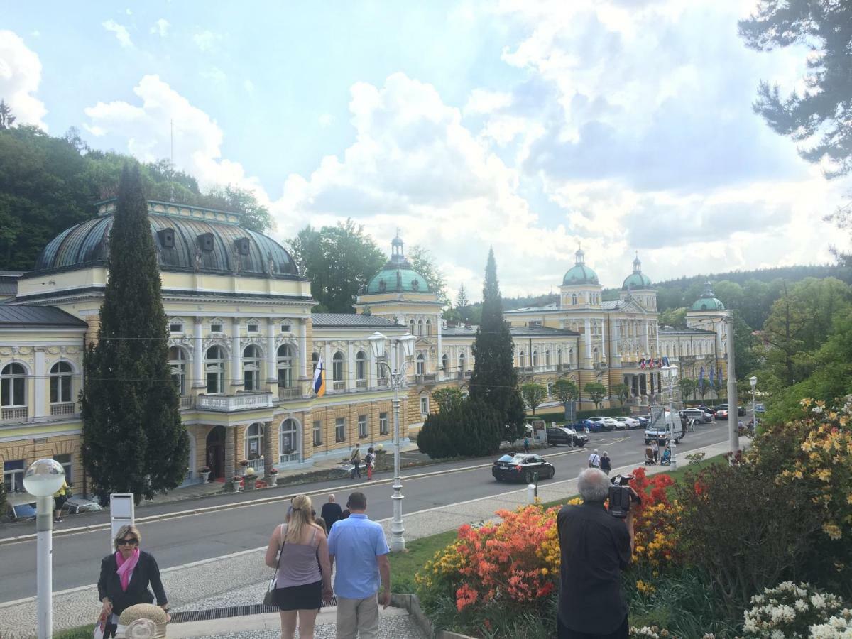 Апартаменты Residenz Emilia Марианске-Лазне Экстерьер фото